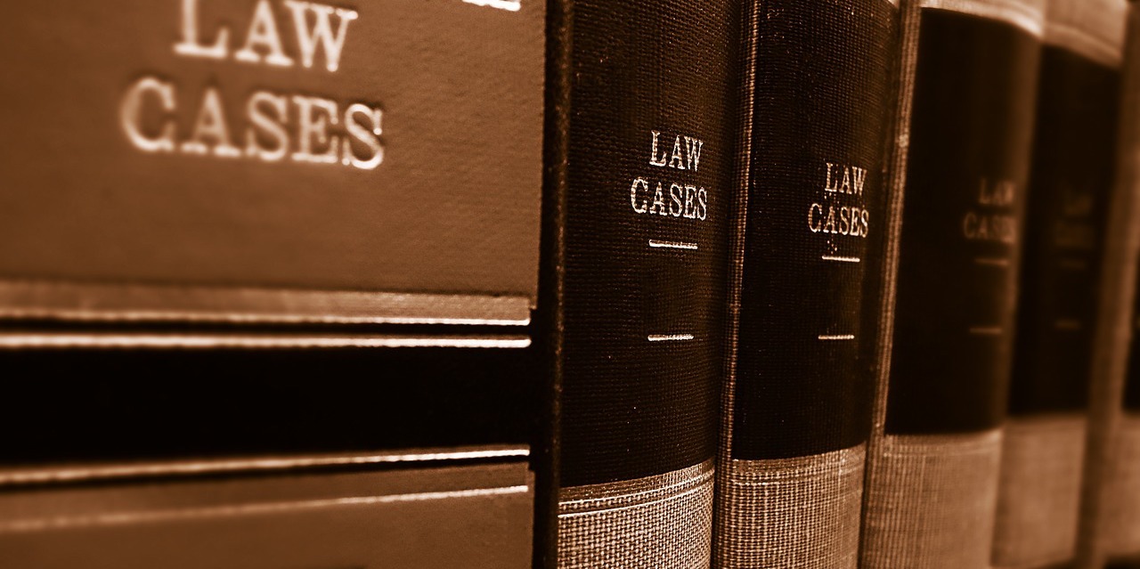 case-law-books-on-shelves