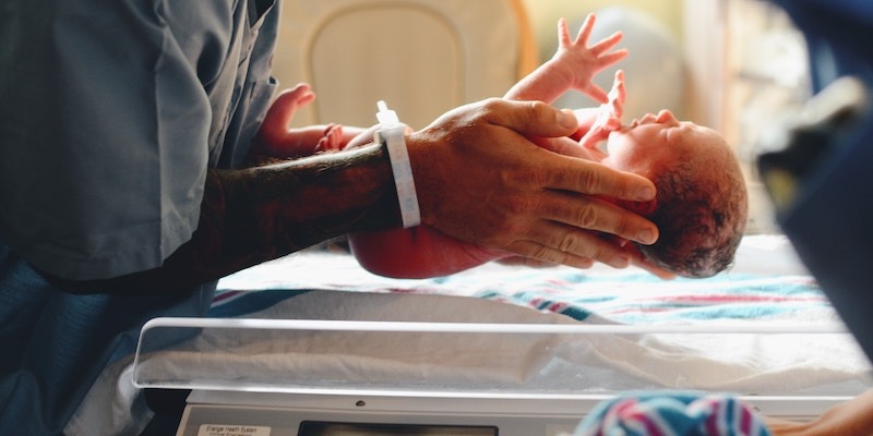 baby-getting-weighed-after-birth